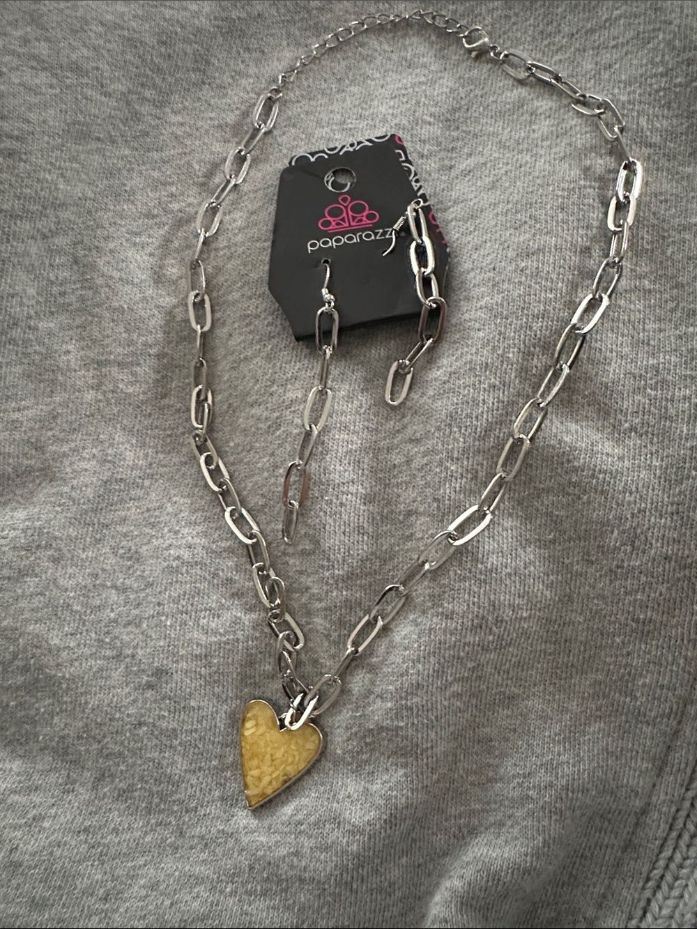 paparazzi Silver Paperclip Necklace with Yellow Heart Charm